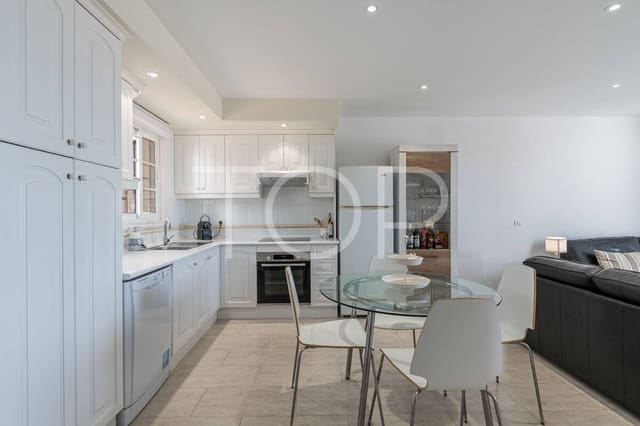 2 sovrum Lägenhet till salu i Torviscas Centro y Alto, Adeje med pool - 410 000 € (Ref: 9603625)