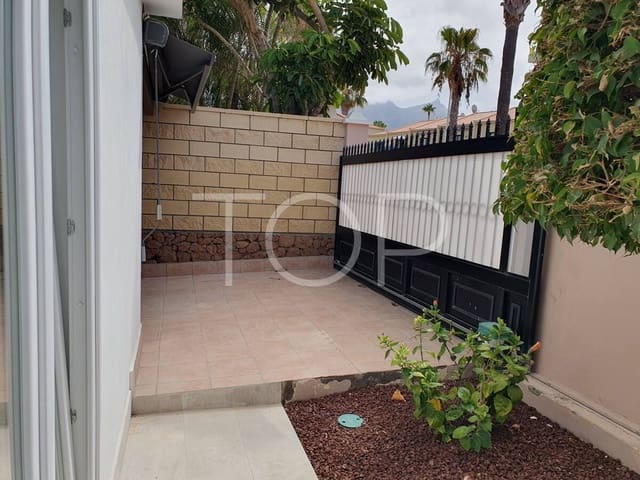 4 bedroom Villa for sale in Playa del Duque, Adeje with pool - € 2,100,000 (Ref: 9624260)