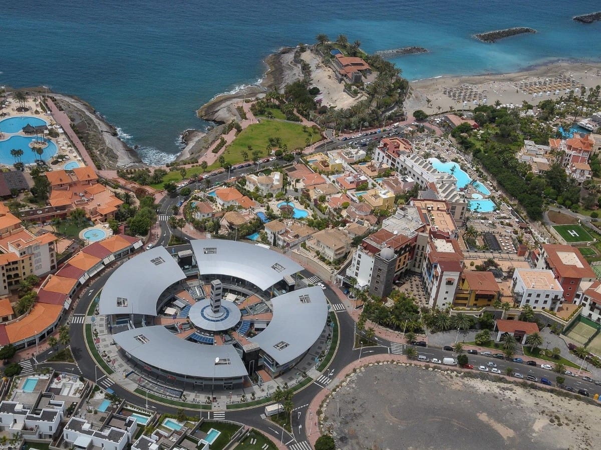 2 quarto Penthouse para venda em Playa del Duque com piscina garagem - 950 000 € (Ref: 9626926)