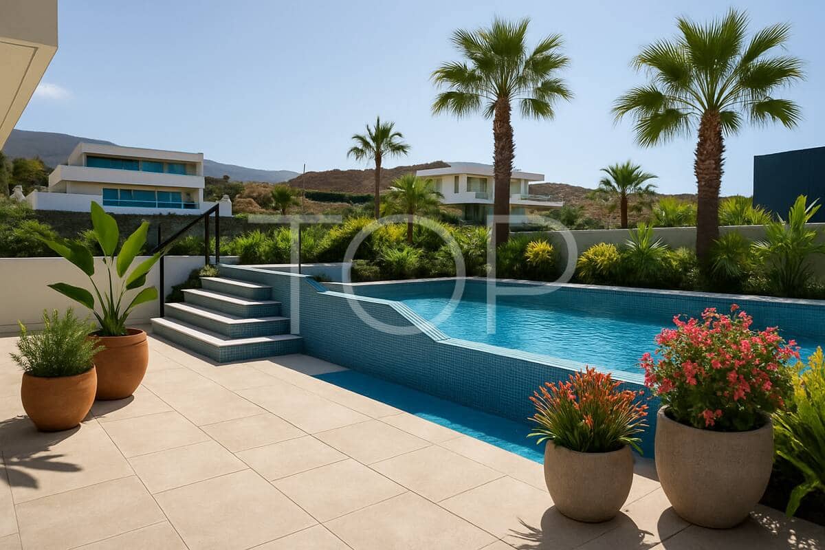 3 soverom Villa til salgs i Guia de Isora med svømmebasseng garasje - € 3 290 000 (Ref: 9626927)