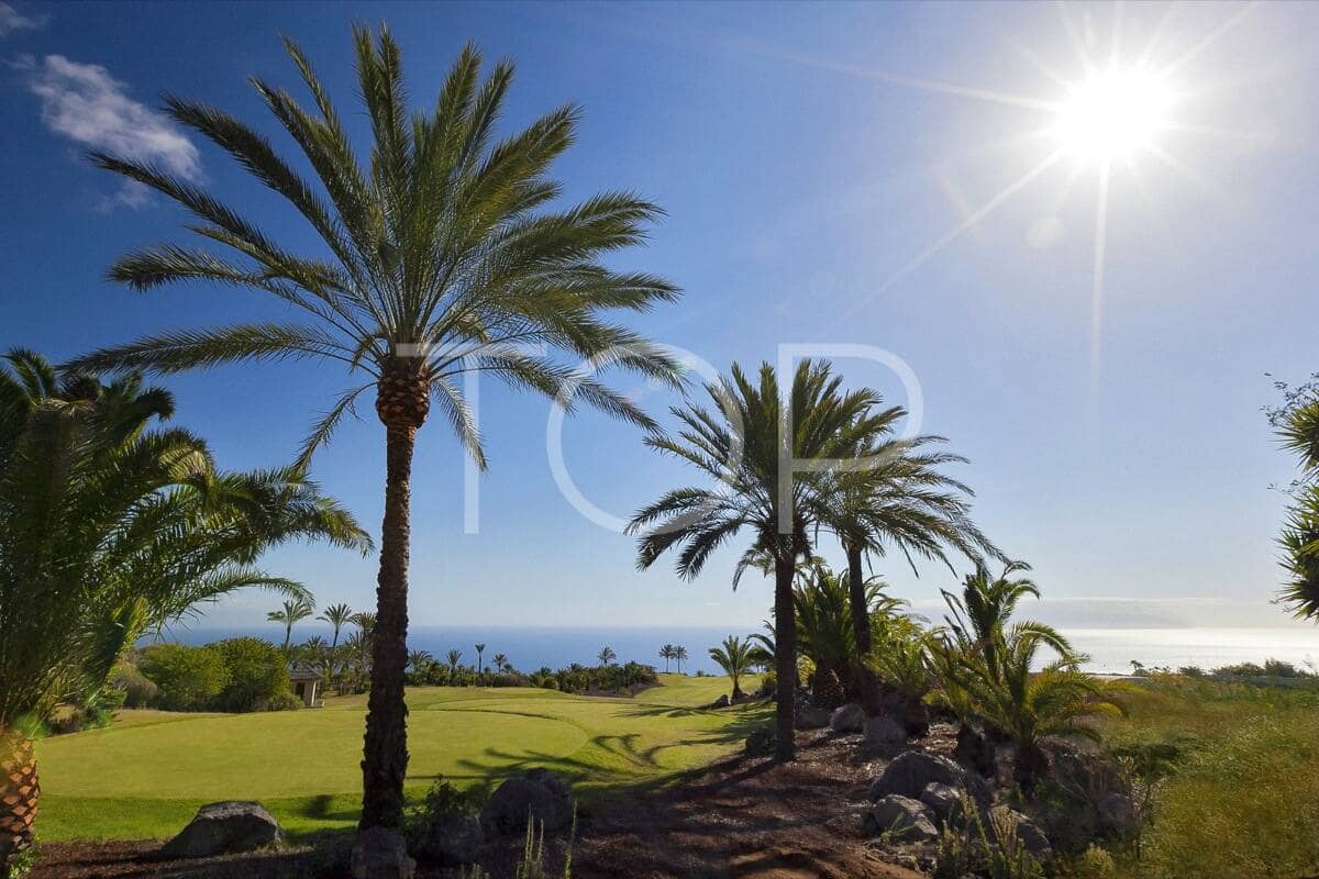 3 soverom Villa til salgs i Guia de Isora med svømmebasseng garasje - € 3 290 000 (Ref: 9626927)