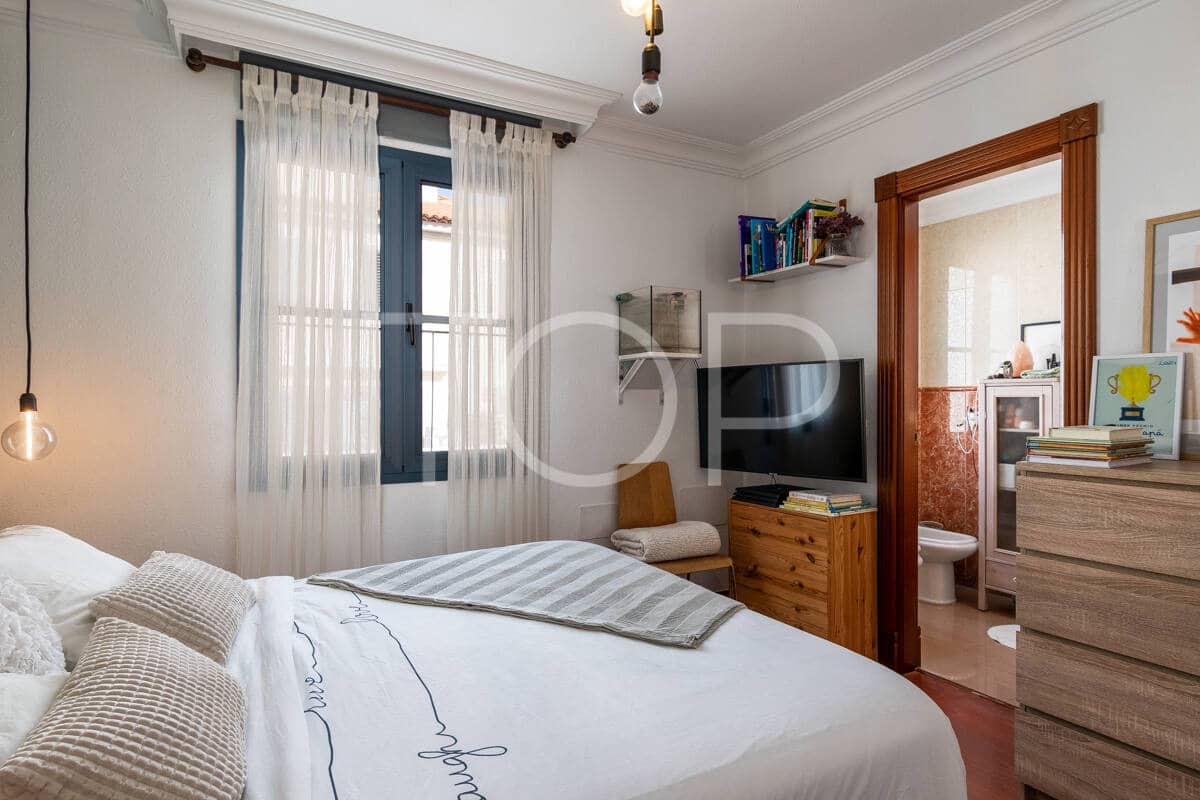 3 soverom Rekkehus til salgs i El Madronal med garasje - € 460 000 (Ref: 9650874)