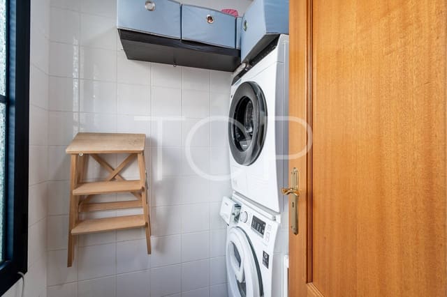 Adosado de 3 habitaciones en El Madroñal, Adeje en venta con garaje - 460.000 € (Ref: 9650874)