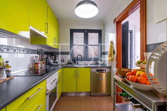 Adosado de 3 habitaciones en El Madroñal, Adeje en venta con garaje - 460.000 € (Ref: 9650874)