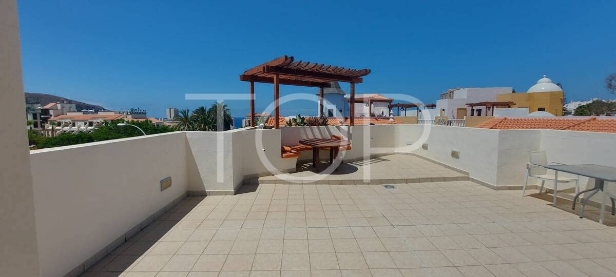 1 bedroom Penthouse for sale in Los Cristianos with pool garage - € 569,580 (Ref: 9654350)