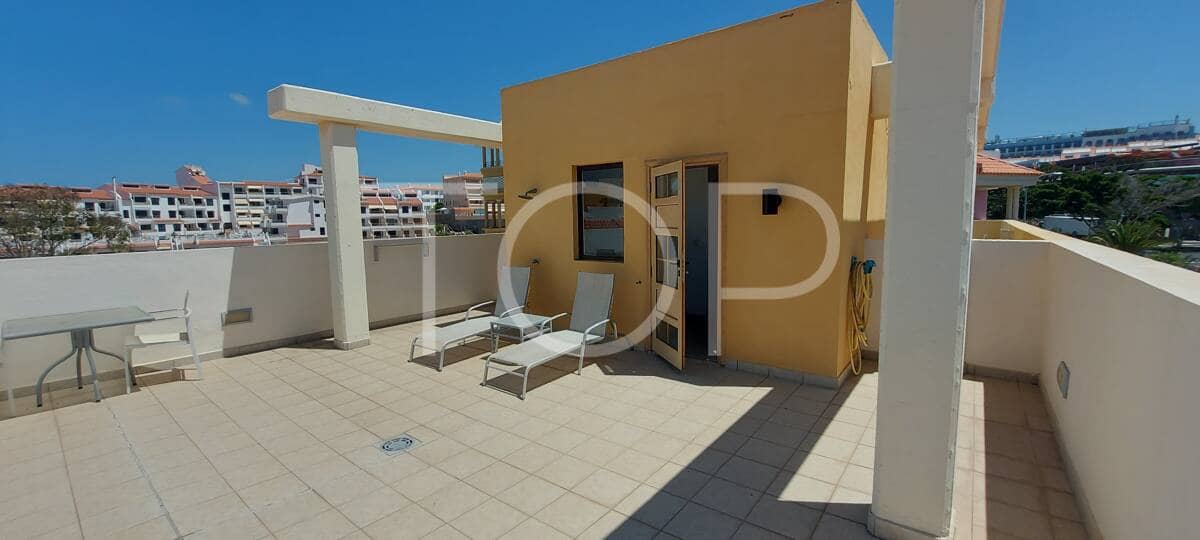 1 bedroom Penthouse for sale in Los Cristianos with pool garage - € 569,580 (Ref: 9654350)