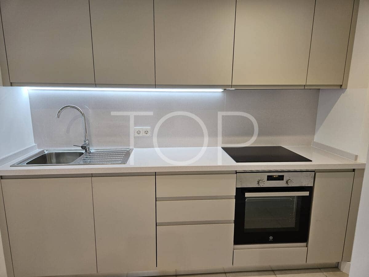 1 makuuhuone Ullakkoasunto myytävänä paikassa Los Cristianos mukana 
autotalli - 215 064 € (Ref: 9658012)