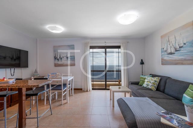 2 makuuhuone Kattohuoneisto myytävänä paikassa Poris de Abona, Arico mukana 
autotalli - 325 000 € (Ref: 9672762)