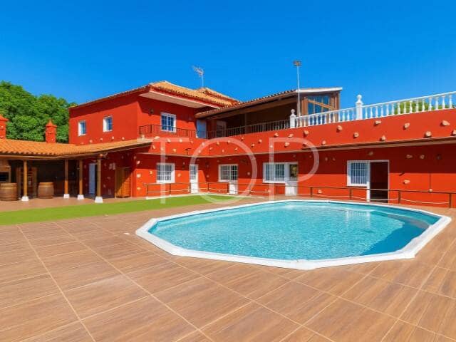 Finca/Casa Rural de 8 habitaciones en La Esperanza, El Rosario en venta con piscina garaje - 649.000 € (Ref: 9672763)