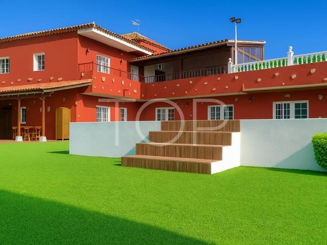 Finca/Casa Rural de 8 habitaciones en La Esperanza, El Rosario en venta con piscina garaje - 649.000 € (Ref: 9672763)