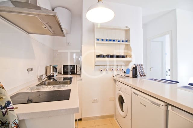 3 slaapkamer Flat te koop in Puerto Santiago, Santiago del Teide met zwembad - € 269.000 (Ref: 9676511)