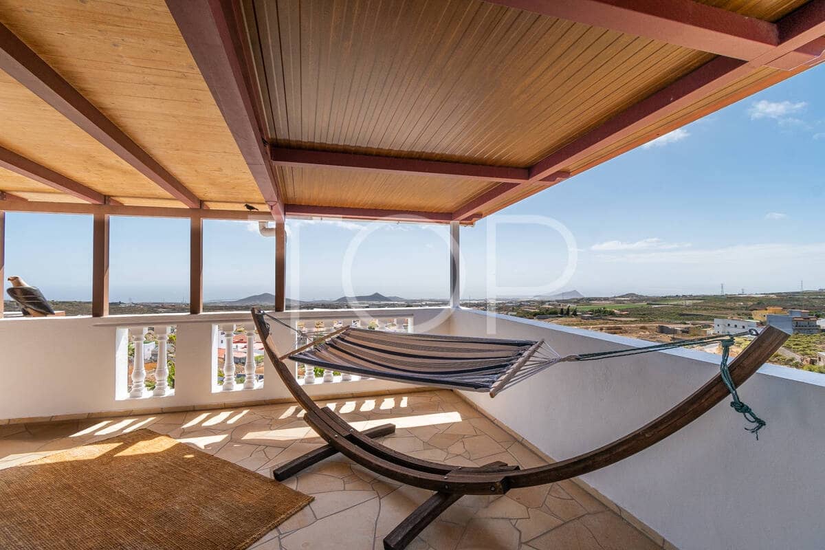 6 bedroom Finca/Country House for sale in El Salto with pool garage - € 998,000 (Ref: 9685724)