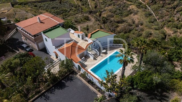 6 chambre Finca/Maison de Campagne à vendre à El Salto, Granadilla de Abona avec piscine garage - 998 000 € (Ref: 9685724)
