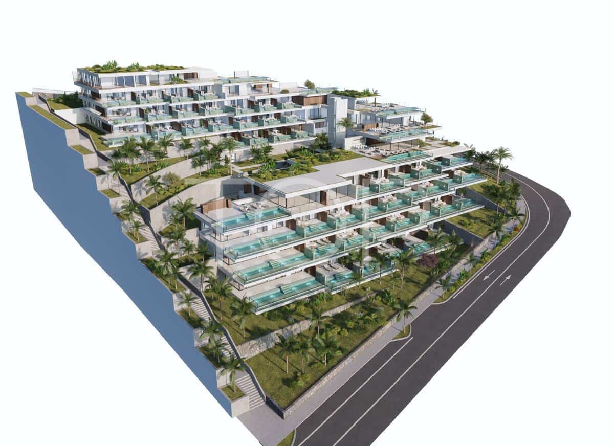 2 slaapkamer Flat te koop in Los Cristianos met zwembad garage - € 990.000 (Ref: 9685726)