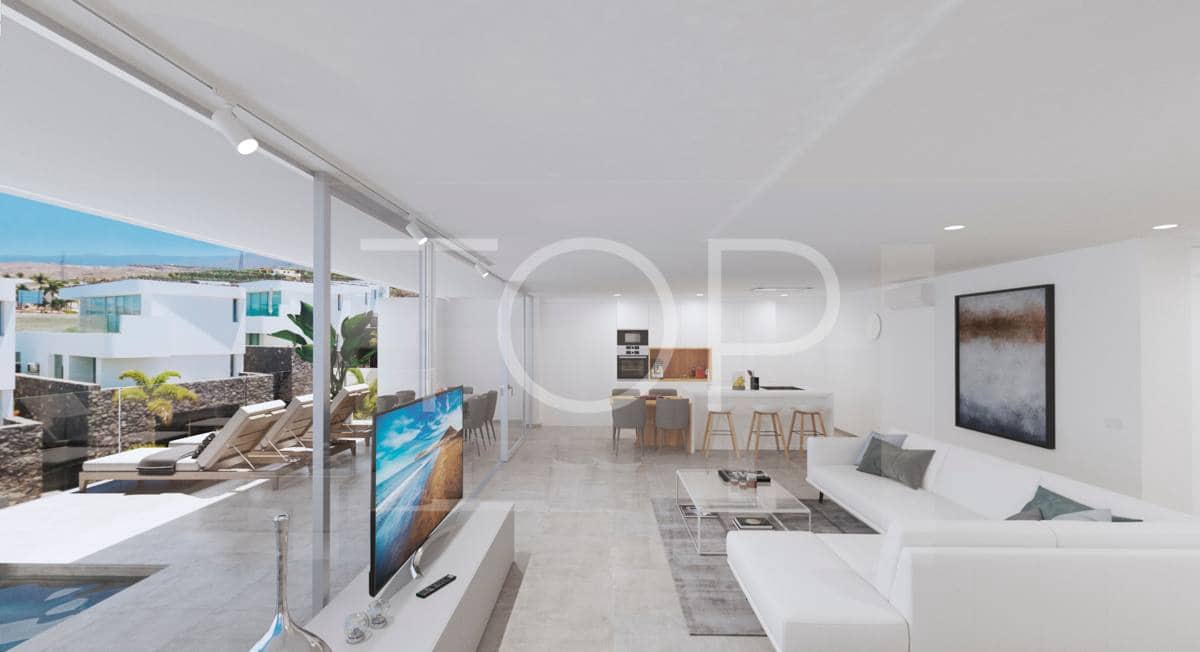 3 quarto Moradia para venda em Costa Adeje com piscina garagem - 1 766 000 € (Ref: 9694505)