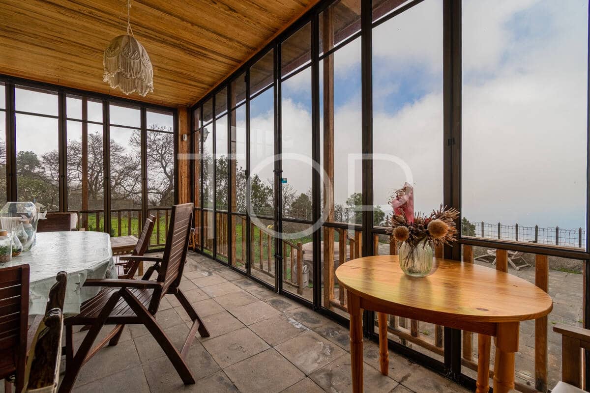 6 bedroom Finca/Country House for sale in La Orotava with garage - € 1,100,000 (Ref: 9697874)