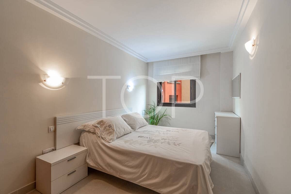 2 soverom Leilighet til salgs i Adeje med garasje - € 360 000 (Ref: 9725156)