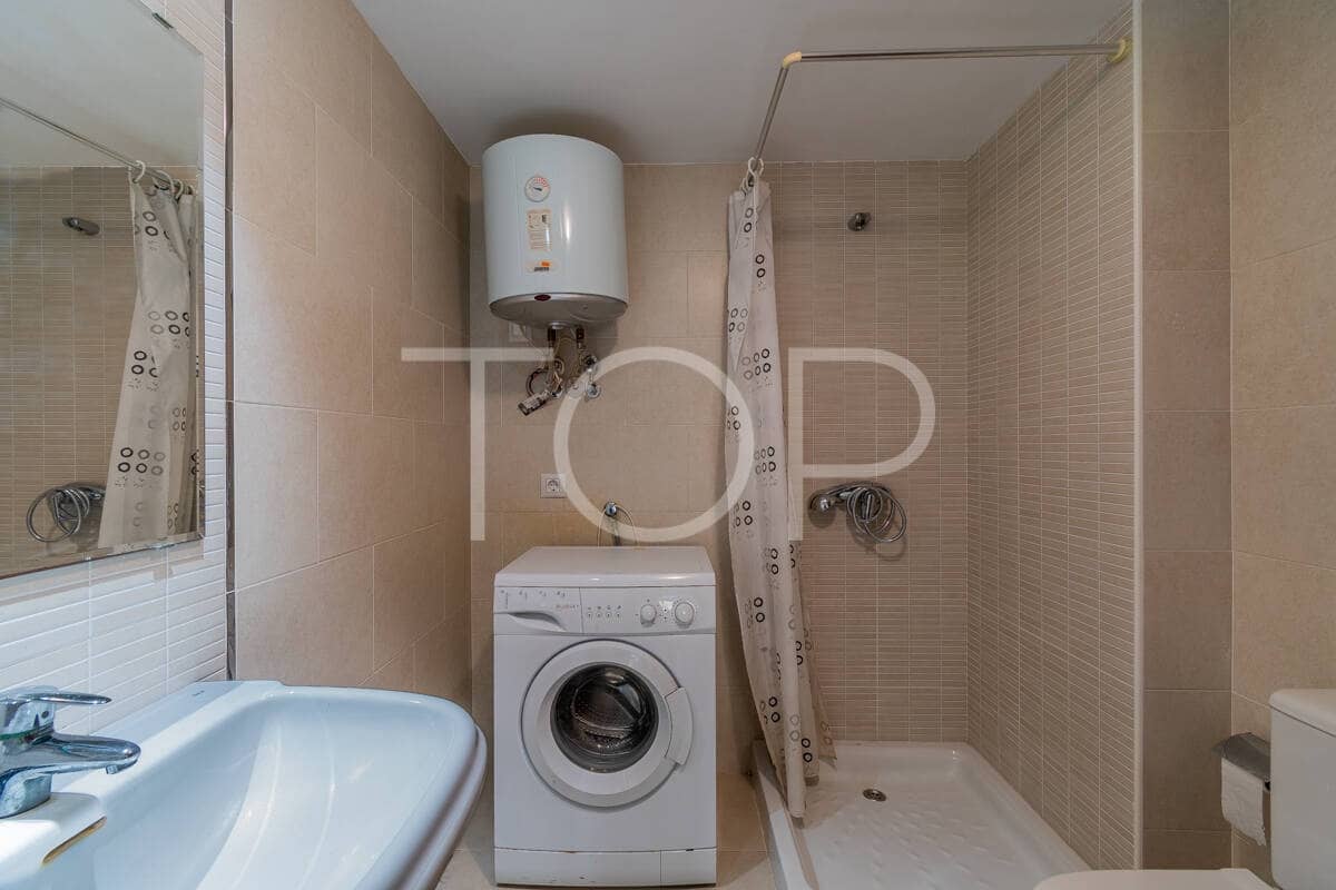 2 soverom Leilighet til salgs i Adeje med garasje - € 360 000 (Ref: 9725156)