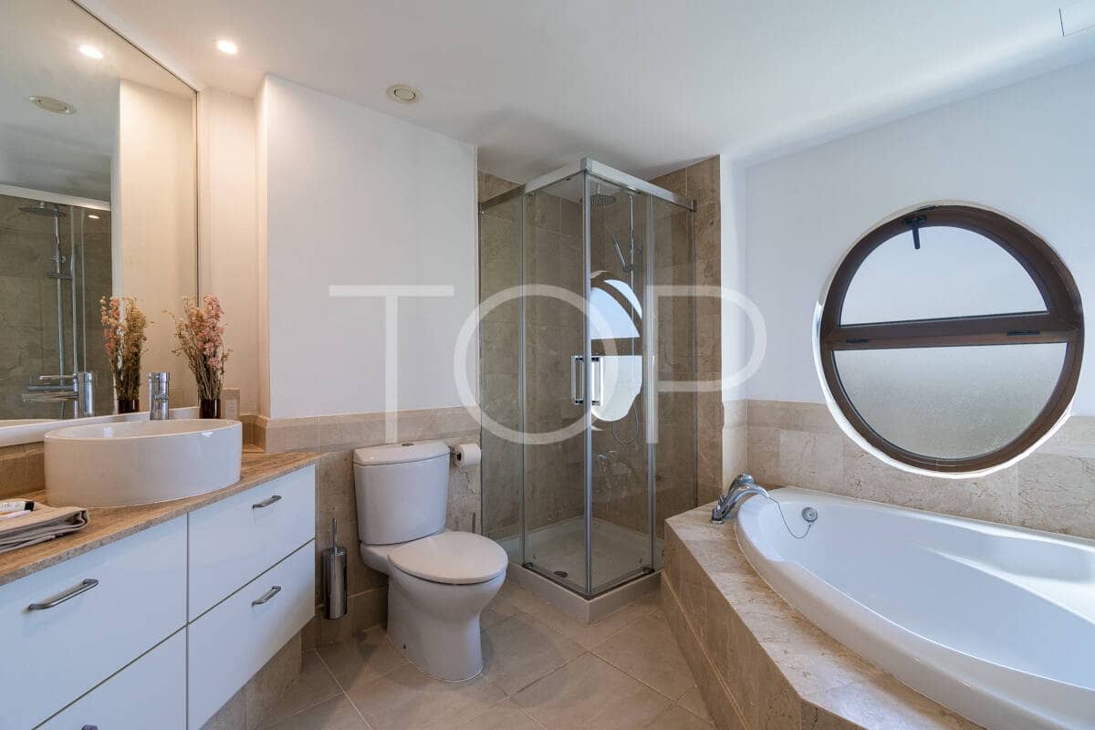 Piso de 1 habitación en Los Cristianos en venta - 336.272 € (Ref: 9737727)