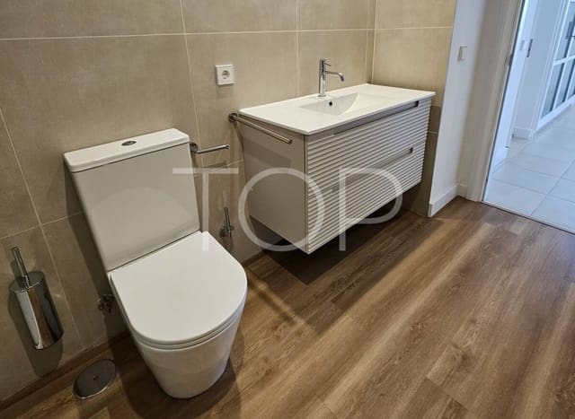 1 chambre Appartement à vendre à Los Cristianos, Arona avec piscine garage - 318 003 € (Ref: 9737729)