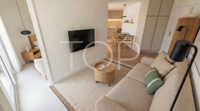 1 chambre Appartement à vendre à Los Cristianos, Arona avec piscine garage - 318 003 € (Ref: 9737729)