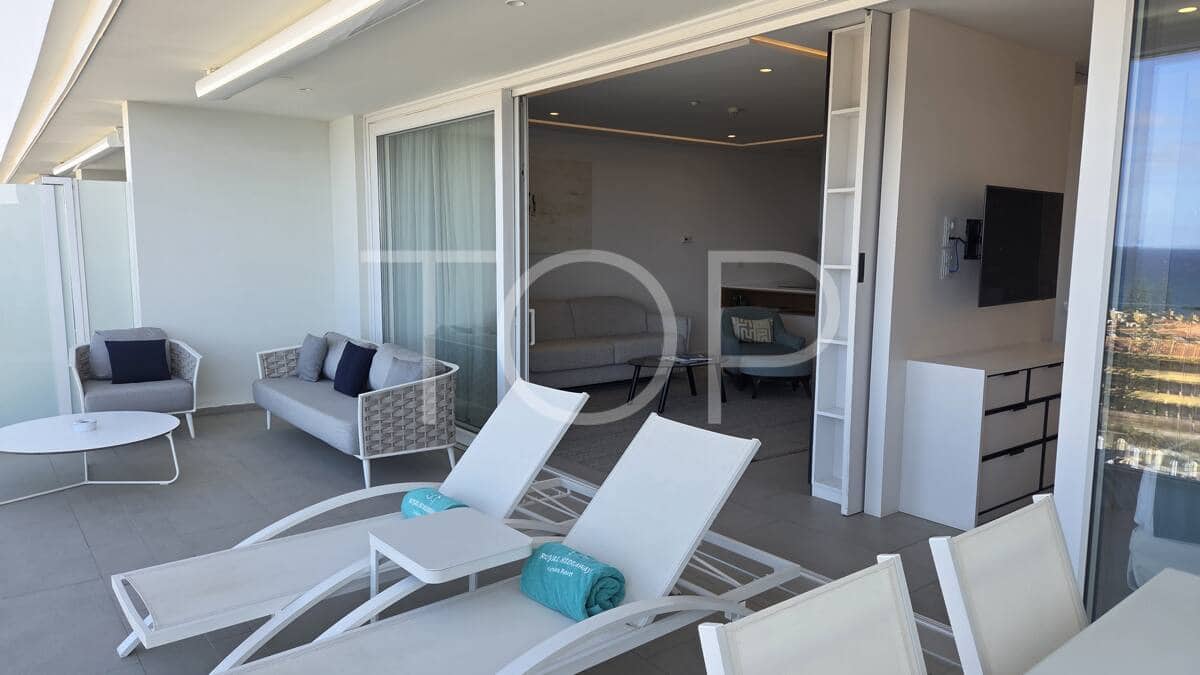 1 soverom Leilighet til salgs i La Caleta Adeje med svømmebasseng - € 780 000 (Ref: 9755091)