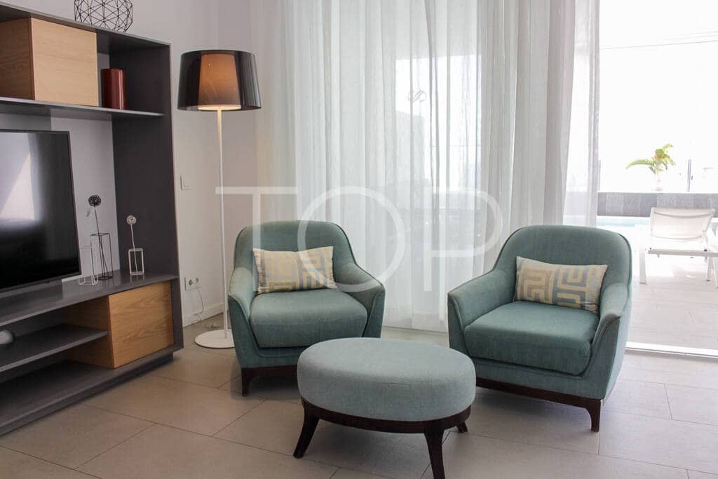 2 bedroom Flat for sale in La Caleta Adeje with pool - € 1,095,000 (Ref: 9758262)