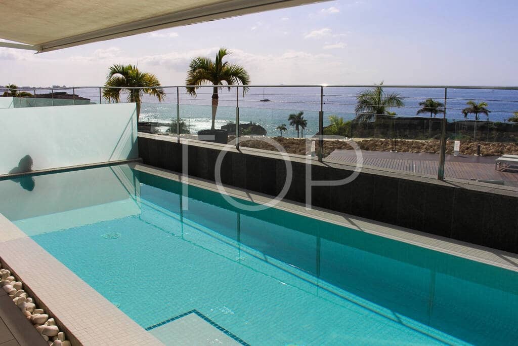 2 bedroom Flat for sale in La Caleta Adeje with pool - € 1,095,000 (Ref: 9758262)