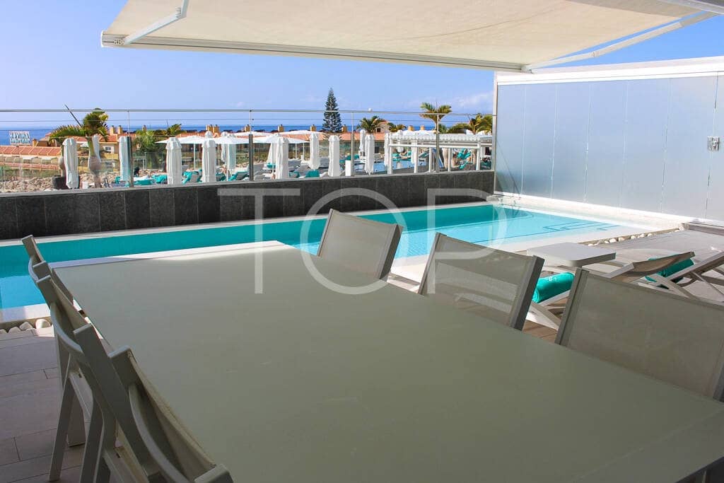 2 bedroom Flat for sale in La Caleta Adeje with pool - € 1,095,000 (Ref: 9758262)