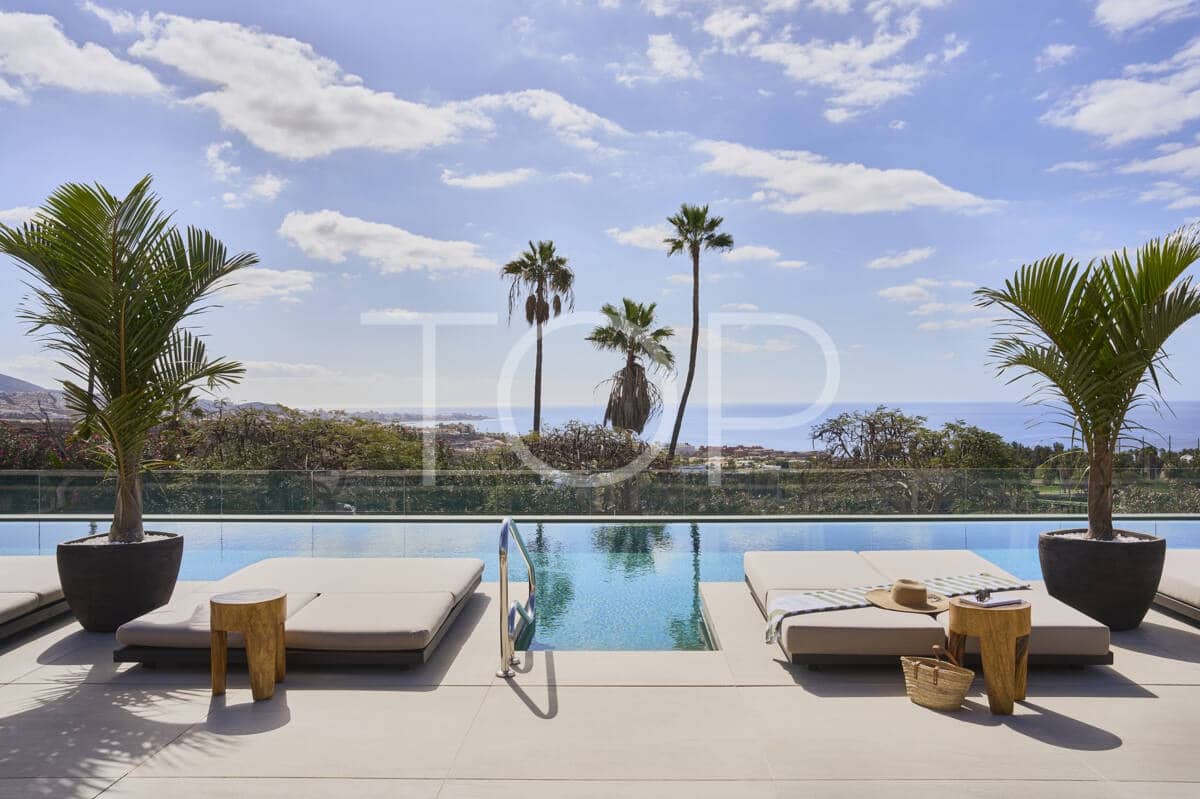 2 sypialnia Dom szeregowy na sprzedaż w Costa Adeje z basenem - 1 125 000 € (Ref: 9761586)