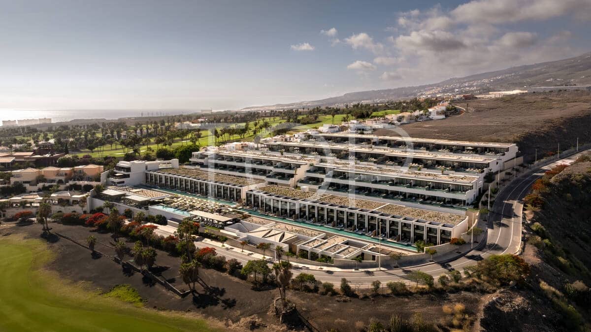 2 sypialnia Dom szeregowy na sprzedaż w Costa Adeje z basenem - 1 125 000 € (Ref: 9761586)