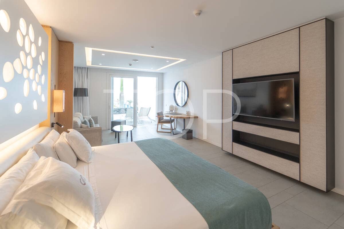 1 sypialnia Mieszkanie na sprzedaż w La Caleta Adeje z basenem - 345 000 € (Ref: 9761587)