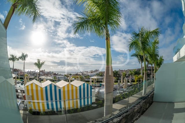 1 sypialnia Mieszkanie na sprzedaż w La Caleta Adeje, Adeje z basenem - 345 000 € (Ref: 9761587)