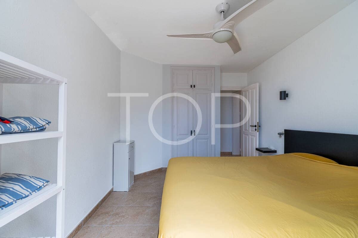 Piso de 2 habitaciones en Los Gigantes en venta con garaje - 475.000 € (Ref: 9796285)