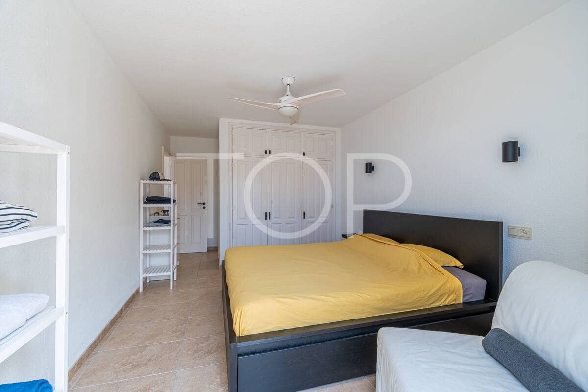 Piso de 2 habitaciones en Los Gigantes en venta con garaje - 475.000 € (Ref: 9796285)