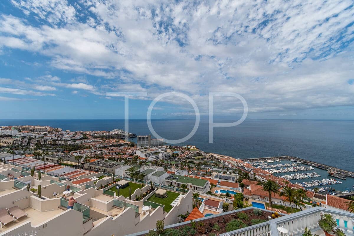 Piso de 2 habitaciones en Los Gigantes en venta con garaje - 475.000 € (Ref: 9796285)