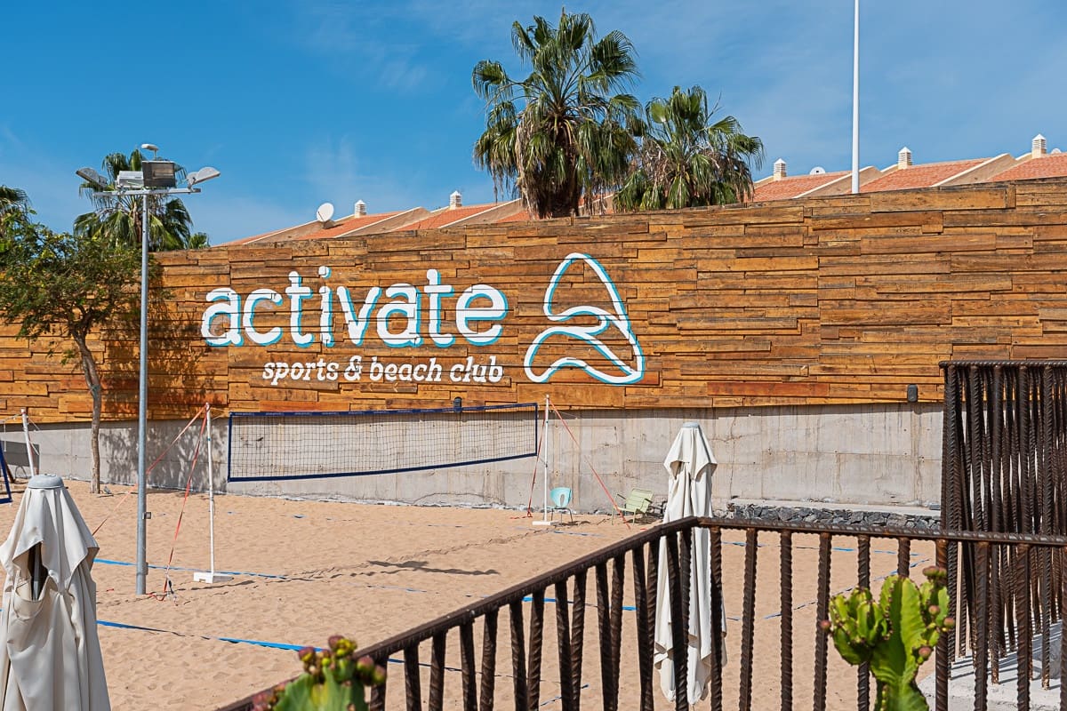 2 soveværelse Penthouse til salg i Playa del Duque med swimmingpool garage - € 1.575.000 (Ref: 9803834)