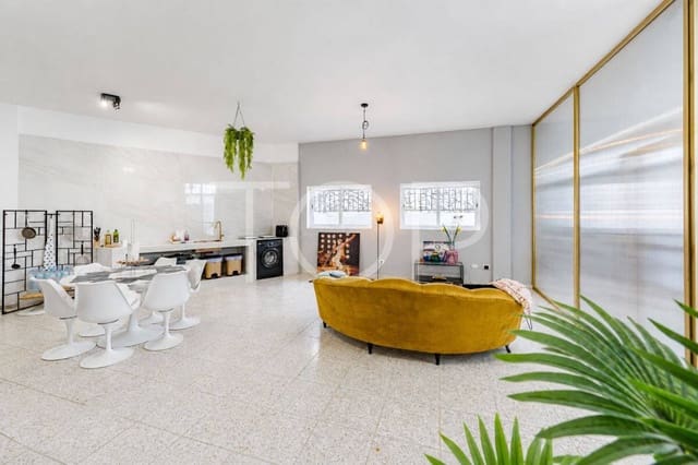 2 soveværelse Rækkehus til salg i Casco Urbano, Adeje med garage - € 355.000 (Ref: 9819733)