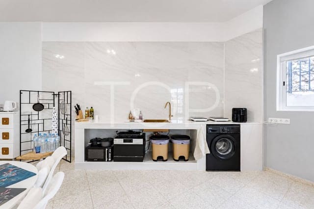 2 soveværelse Rækkehus til salg i Casco Urbano, Adeje med garage - € 355.000 (Ref: 9819733)