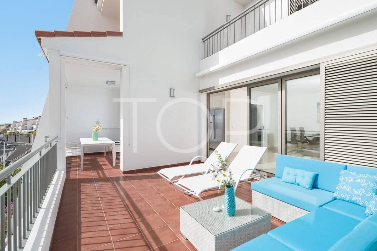 2 bedroom Penthouse for sale in La Caleta Adeje with pool garage - € 1,200,000 (Ref: 9821831)