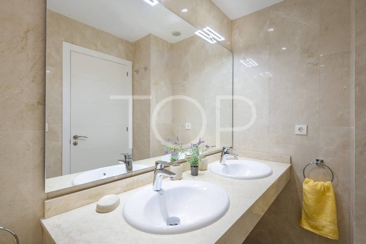 2 bedroom Penthouse for sale in La Caleta Adeje with pool garage - € 1,200,000 (Ref: 9821831)