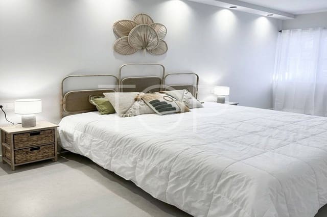 1 bedroom Flat for sale in Playa Fañabe, Adeje - € 325,000 (Ref: 9828136)