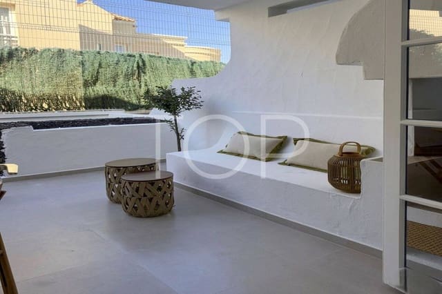 1 bedroom Flat for sale in Playa Fañabe, Adeje - € 325,000 (Ref: 9828136)