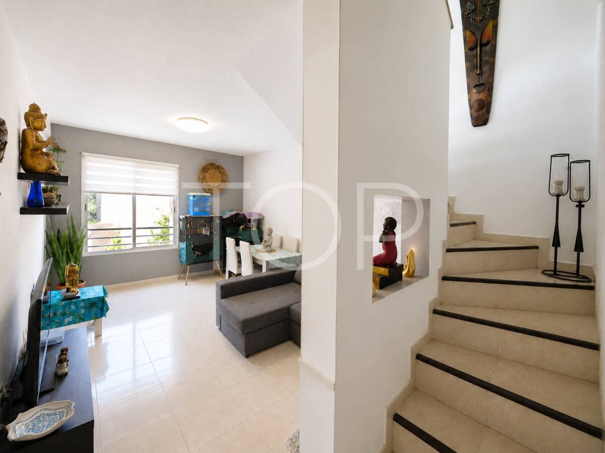 2 slaapkamer Penthouse te koop in Adeje met garage - € 259.000 (Ref: 9875536)