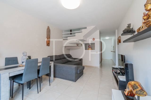 2 soveværelse Penthouse til salg i Casco Urbano, Adeje med garage - € 259.000 (Ref: 9875536)