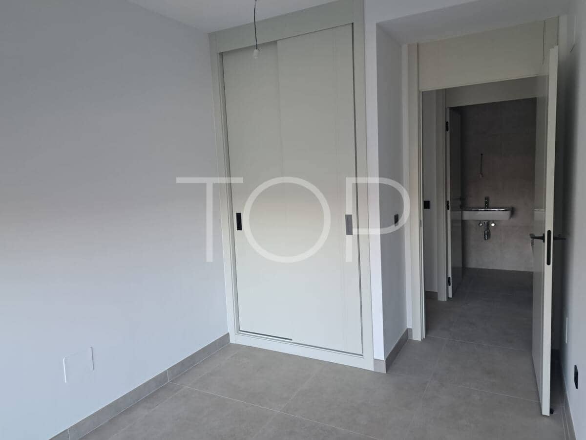 2 bedroom Penthouse for sale in El Madronal with pool garage - € 700,000 (Ref: 9883862)