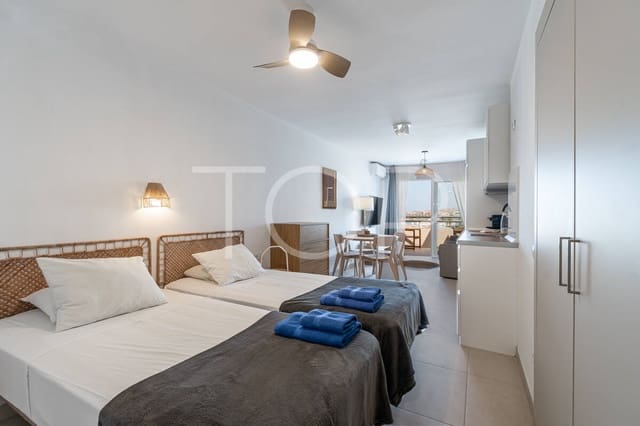1 soveværelse Loft til salg i San Eugenio Bajo, Adeje med swimmingpool - € 290.000 (Ref: 9891498)