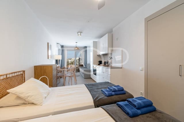 1 soveværelse Loft til salg i San Eugenio Bajo, Adeje med swimmingpool - € 290.000 (Ref: 9891498)