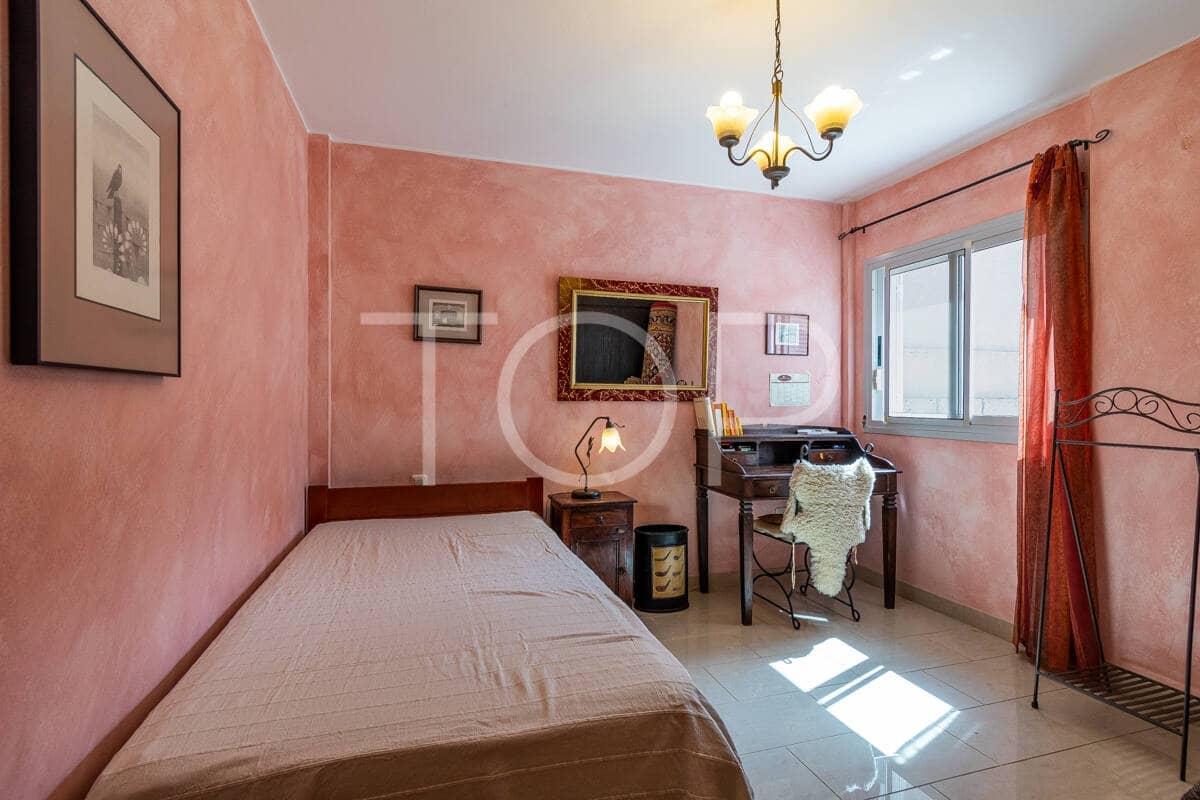 4 camera da letto Villa in vendita in Adeje con piscina garage - 1.299.000 € (Rif: 9895631)