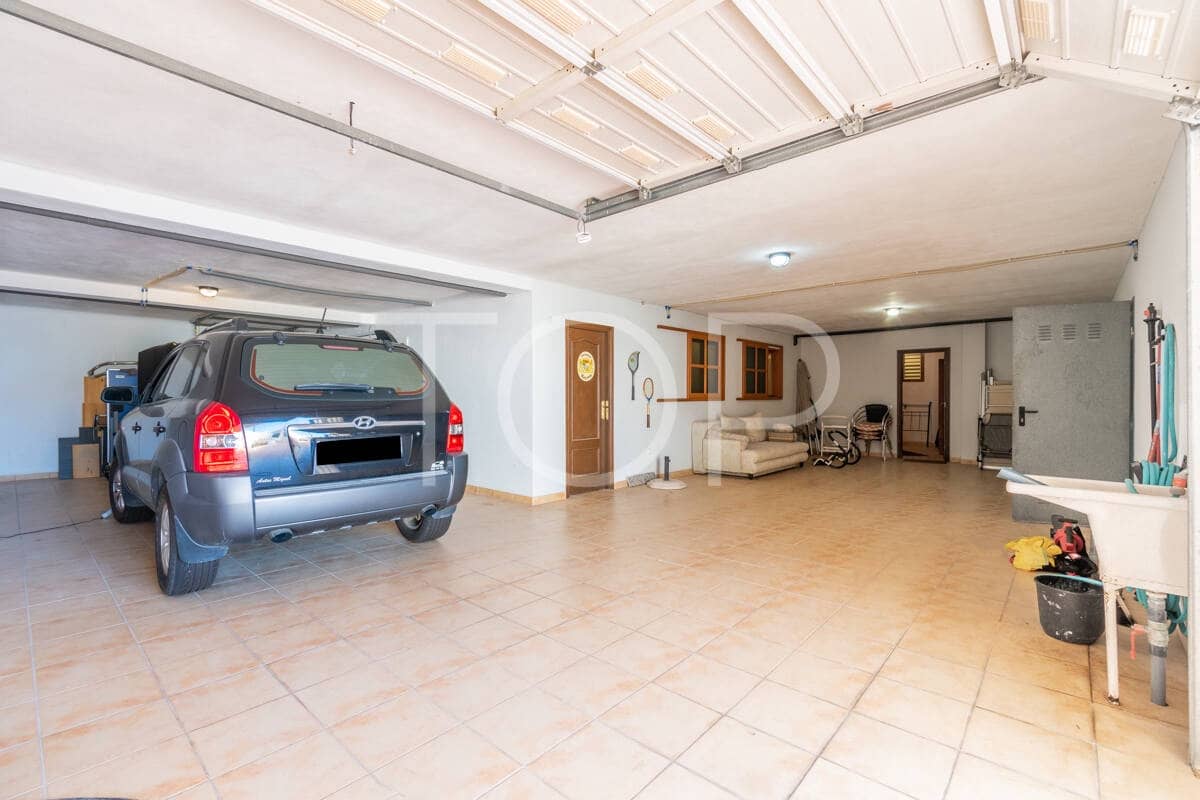 4 camera da letto Villa in vendita in Adeje con piscina garage - 1.299.000 € (Rif: 9895631)